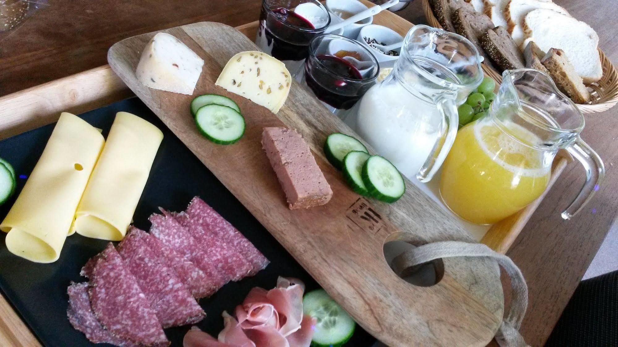 Groningen Buiten B&B Zuidhorn Экстерьер фото